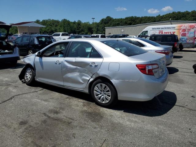  TOYOTA CAMRY 2013 Srebrny