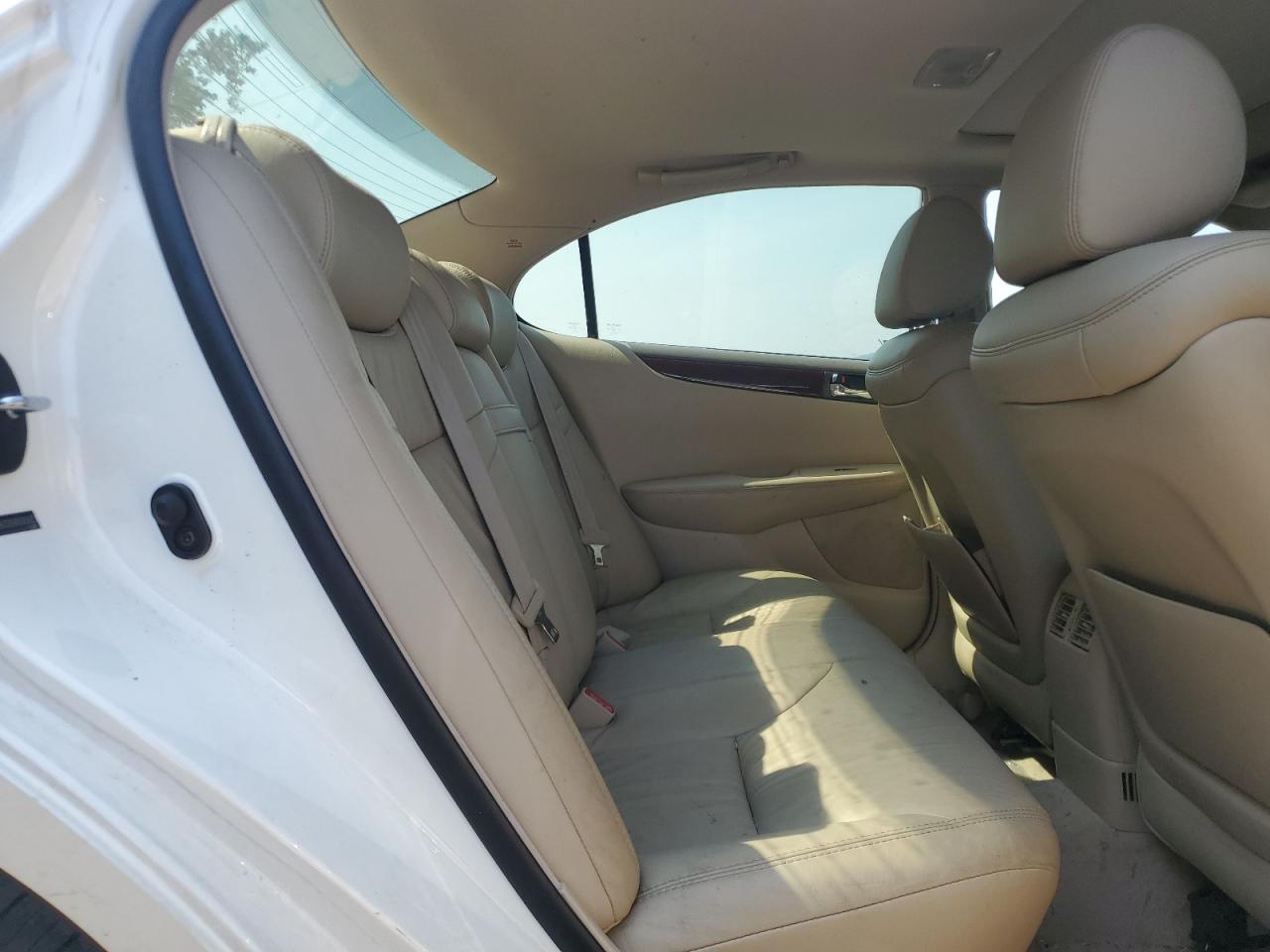 2004 Lexus Es 330 VIN: JTHBA30G845000632 Lot: 60742675
