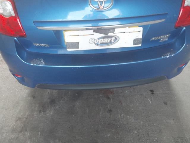 2011 TOYOTA AURIS SR V