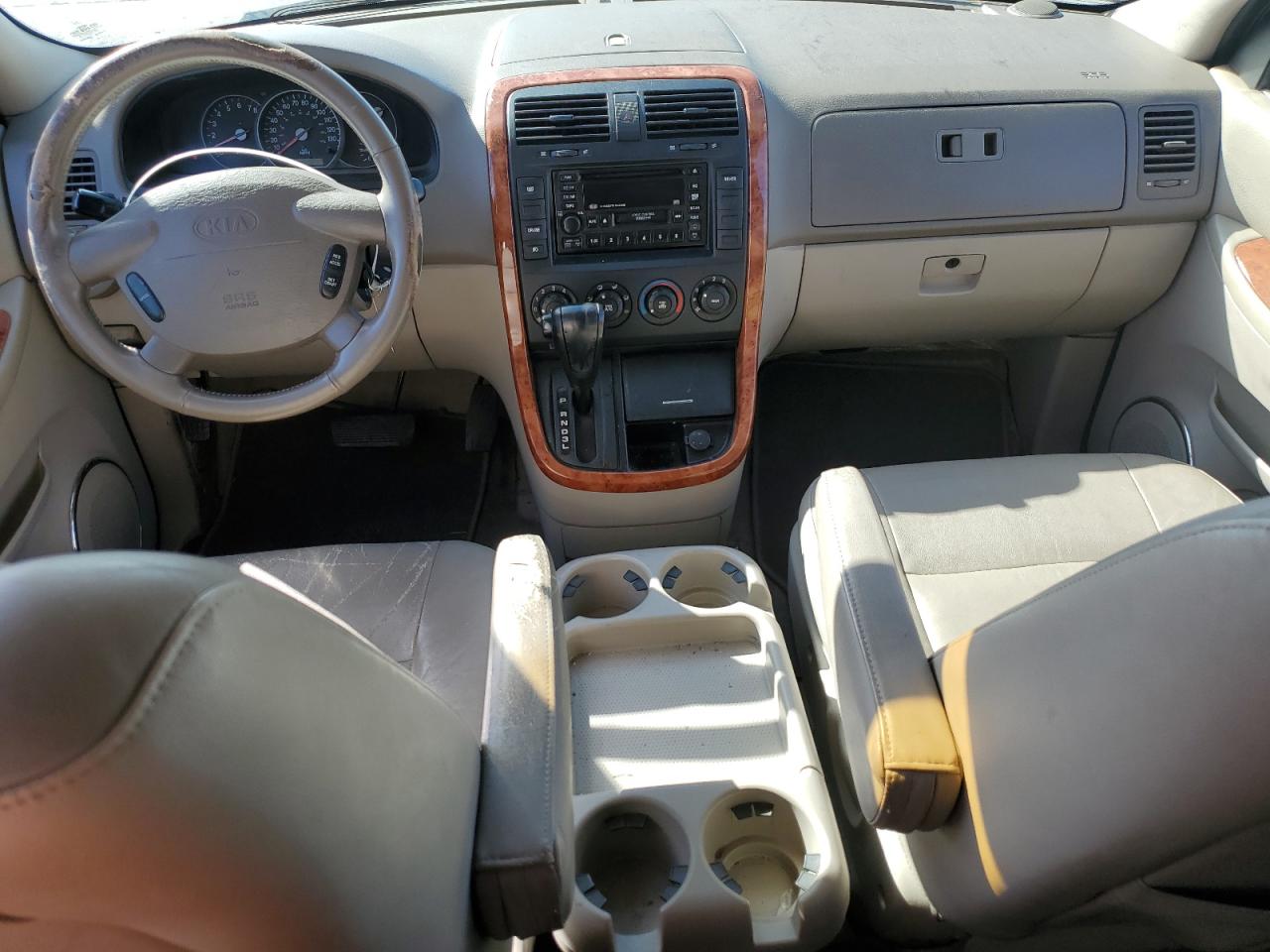 2004 Kia Sedona Ex VIN: KNDUP131546610969 Lot: 61212405