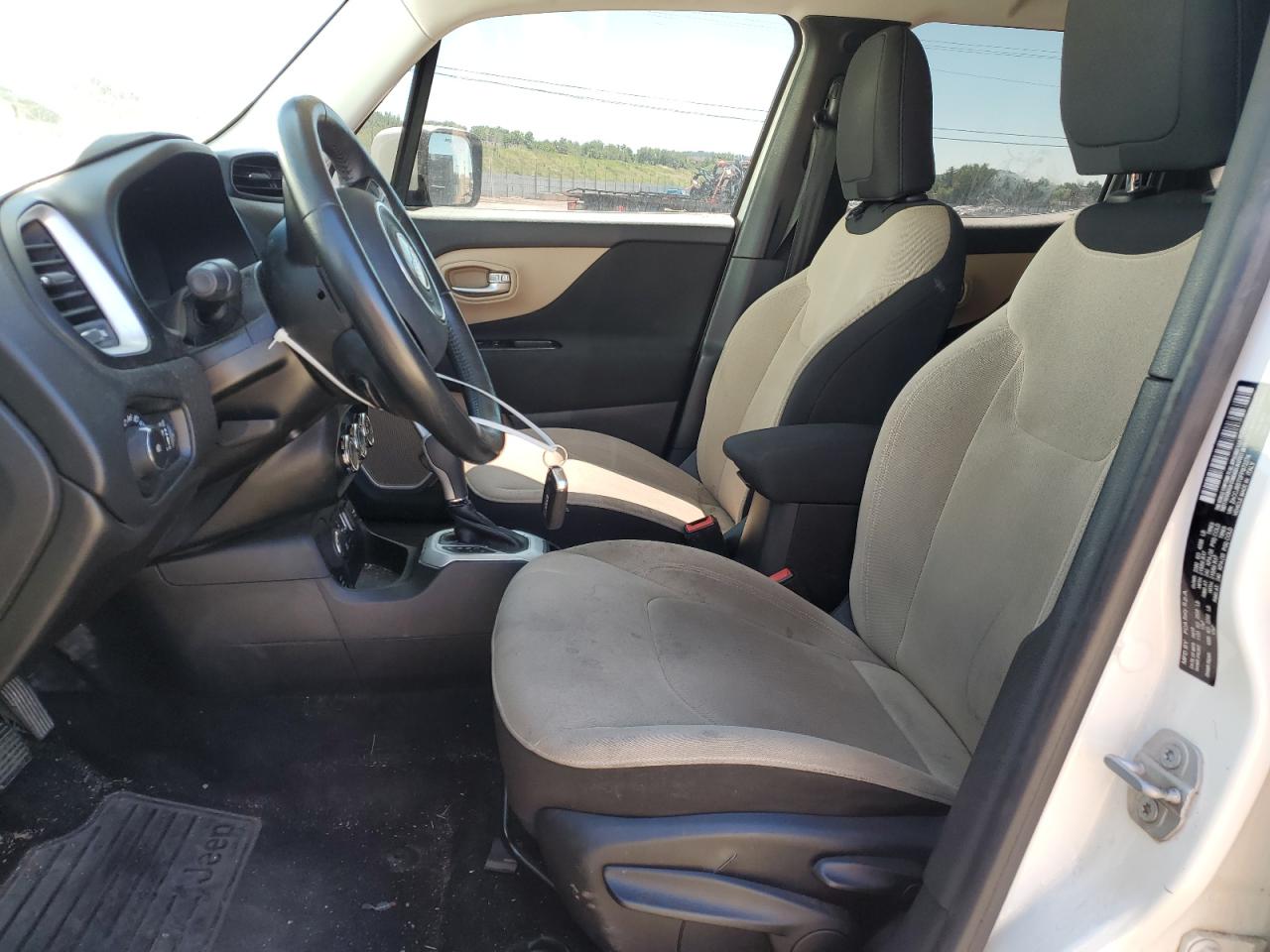 2015 Jeep Renegade Latitude VIN: ZACCJBBT0FPB72274 Lot: 60982175