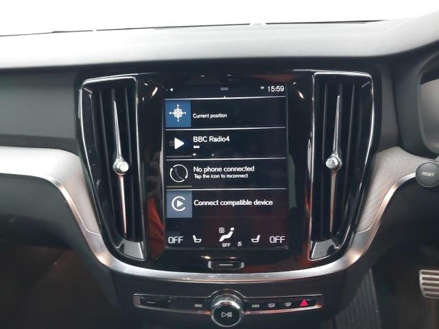 2019 VOLVO V60 R-DESI