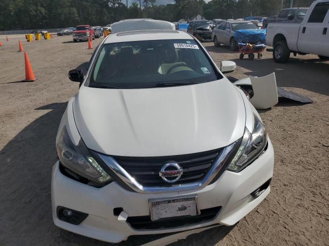  NISSAN ALTIMA 2017 Biały