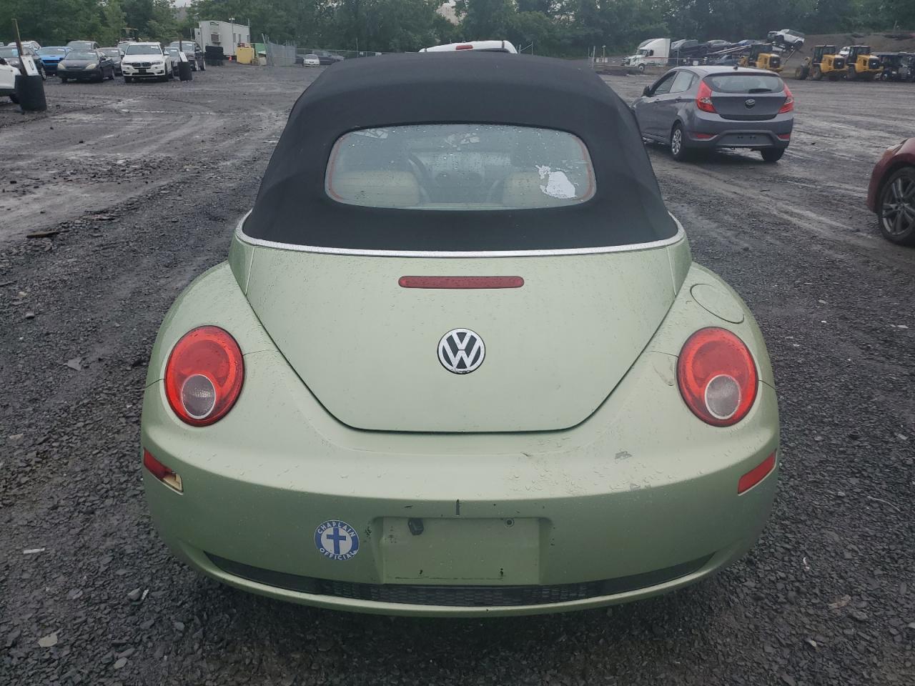 2006 Volkswagen New Beetle Convertible Option Package 1 VIN: 3VWRG31Y87M402720 Lot: 61123665