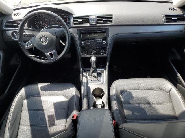  VOLKSWAGEN PASSAT 2014 Srebrny