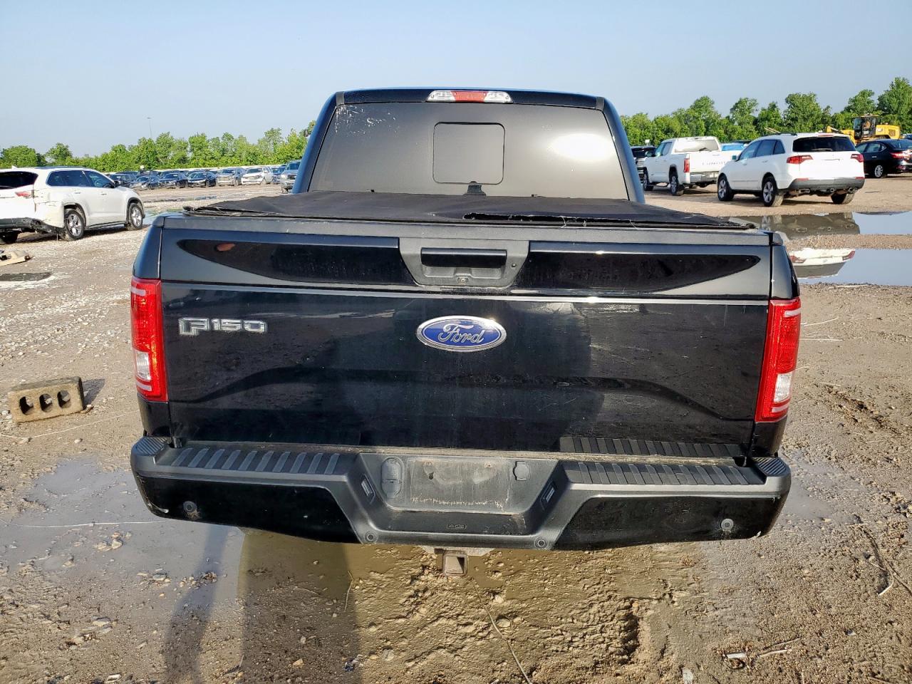 2017 Ford F150 Supercrew VIN: 1FTEW1EP3HFB33912 Lot: 62504415