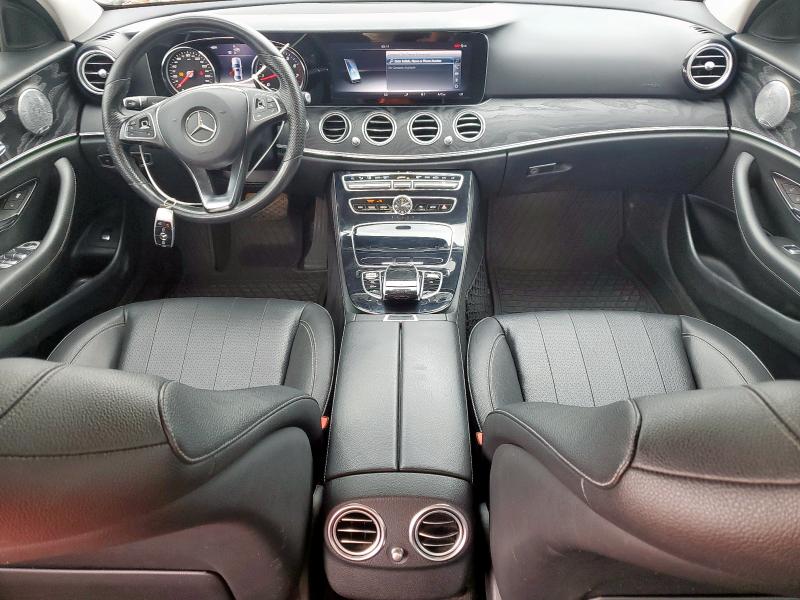 Sedans MERCEDES-BENZ E-CLASS 2017 Biały