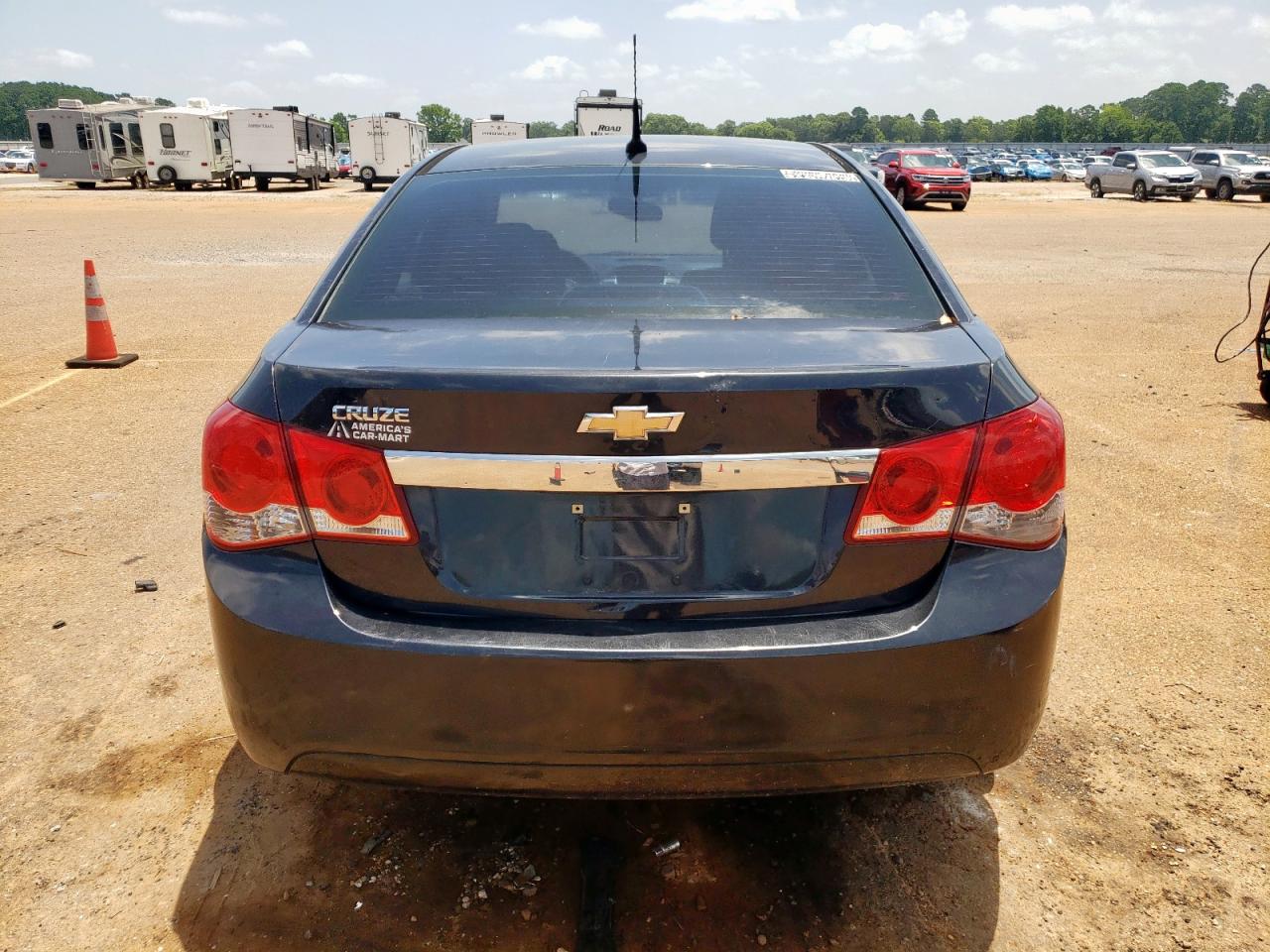 2014 Chevrolet Cruze Ls VIN: 1G1PA5SH9E7486696 Lot: 63053255