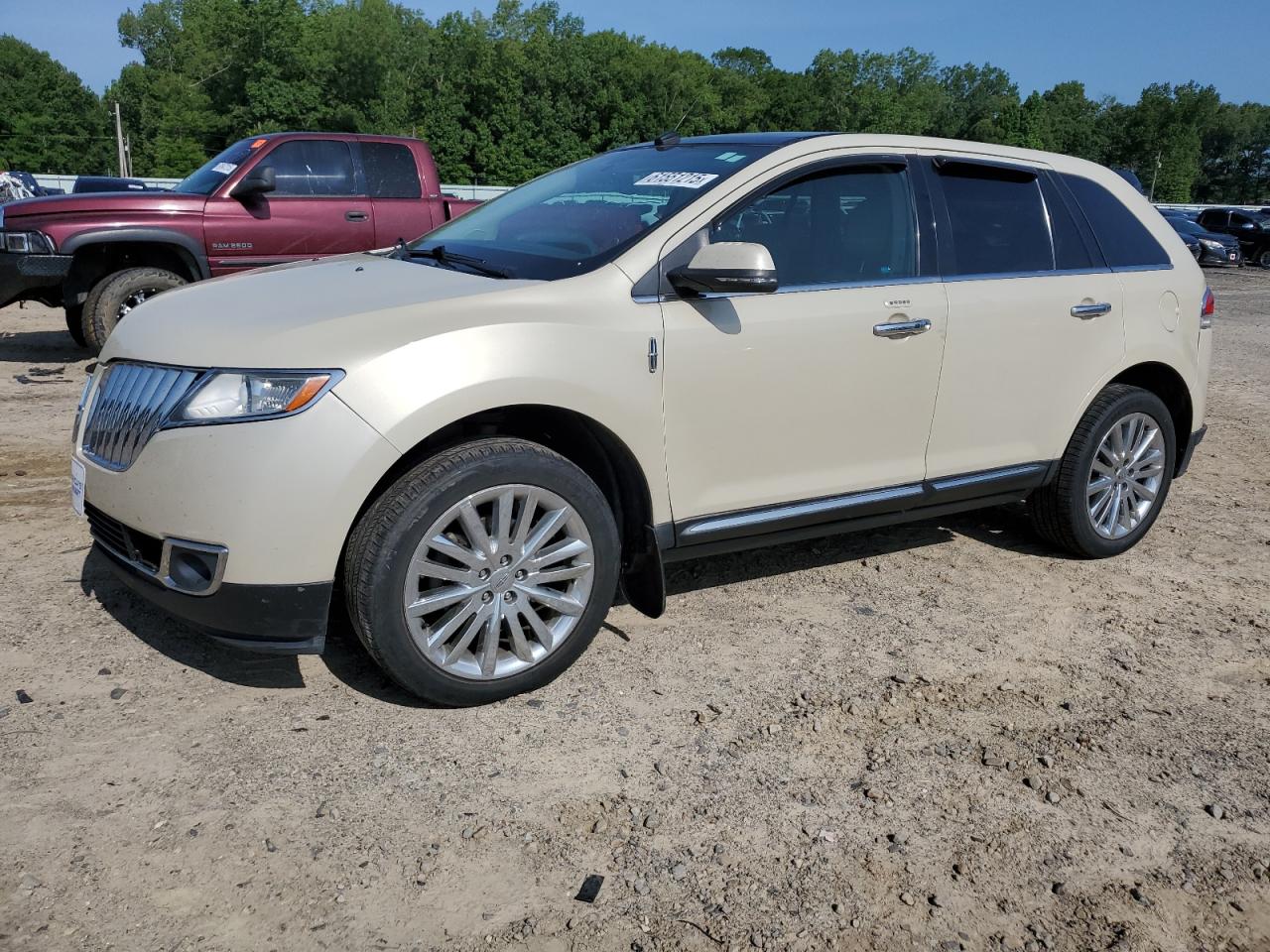 2LMDJ6JKXEBL20207 LINCOLN MKX Photo 1