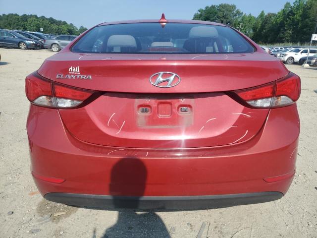  HYUNDAI ELANTRA 2016 Красный