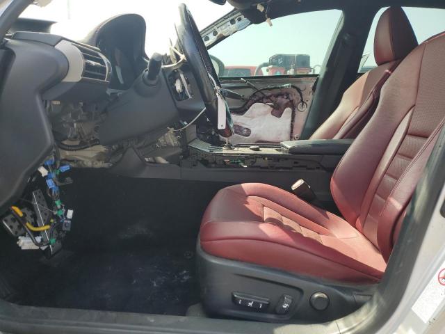 Sedans LEXUS IS 2014 Srebrny