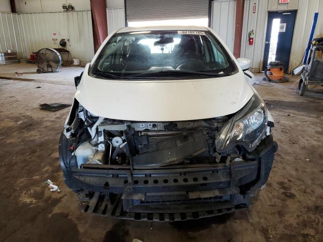  NISSAN VERSA 2017 White
