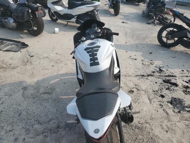 undisplay YAMAHA YZF600 2012 Белый