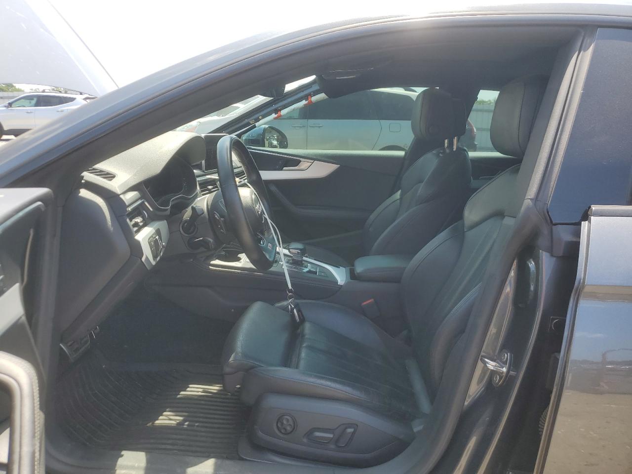 2018 Audi S5 Premium Plus VIN: WAUB4CF56JA010364 Lot: 61447835