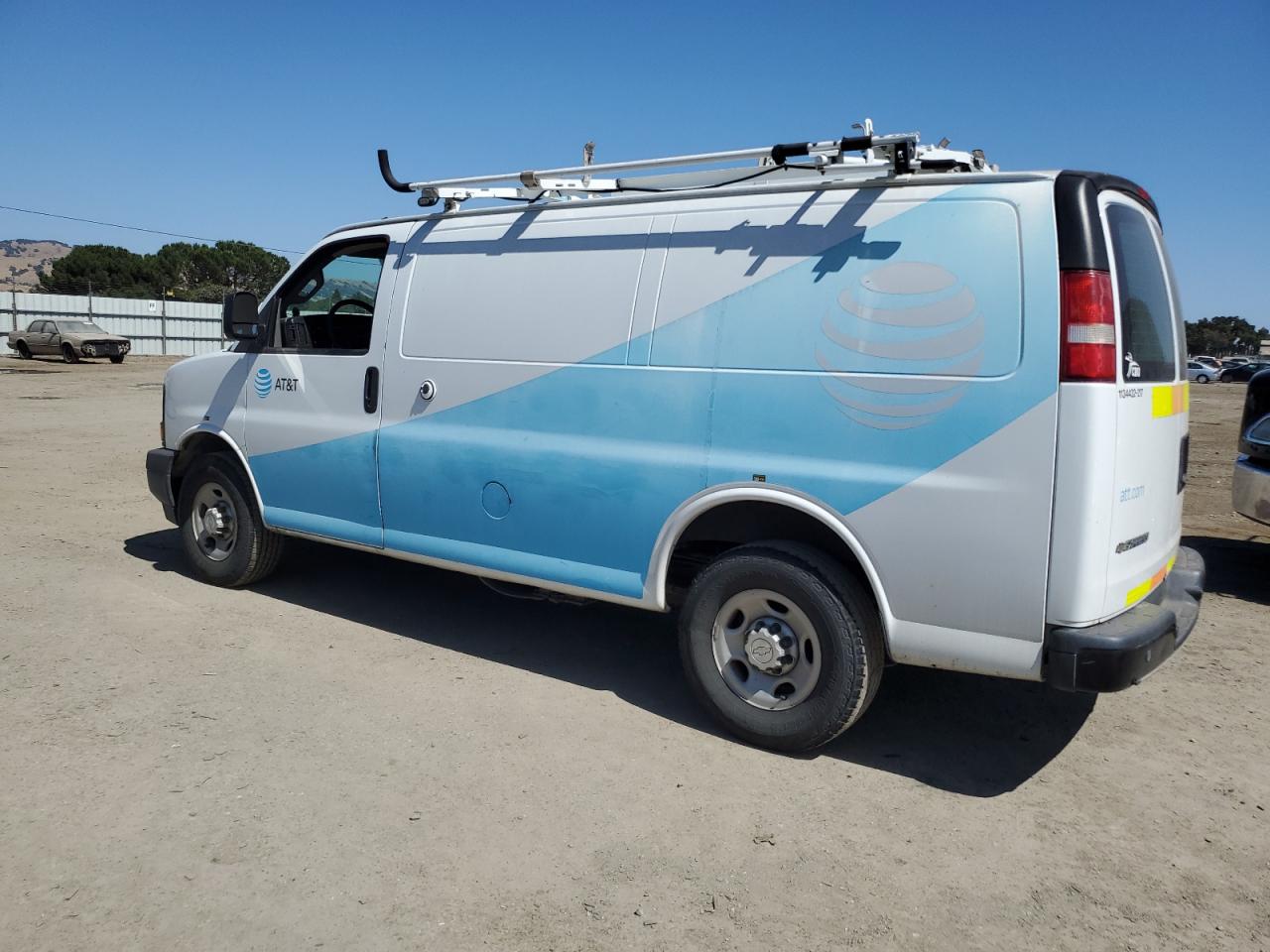 CHEVROLET EXPRESS 2017 VIN 1GCWGAFF2H1284728 zdjęcie 2