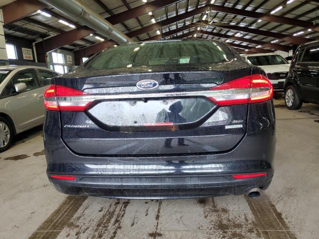 Sedans FORD FUSION 2017 Czarny