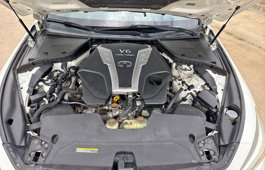  INFINITI Q50 2018 Biały