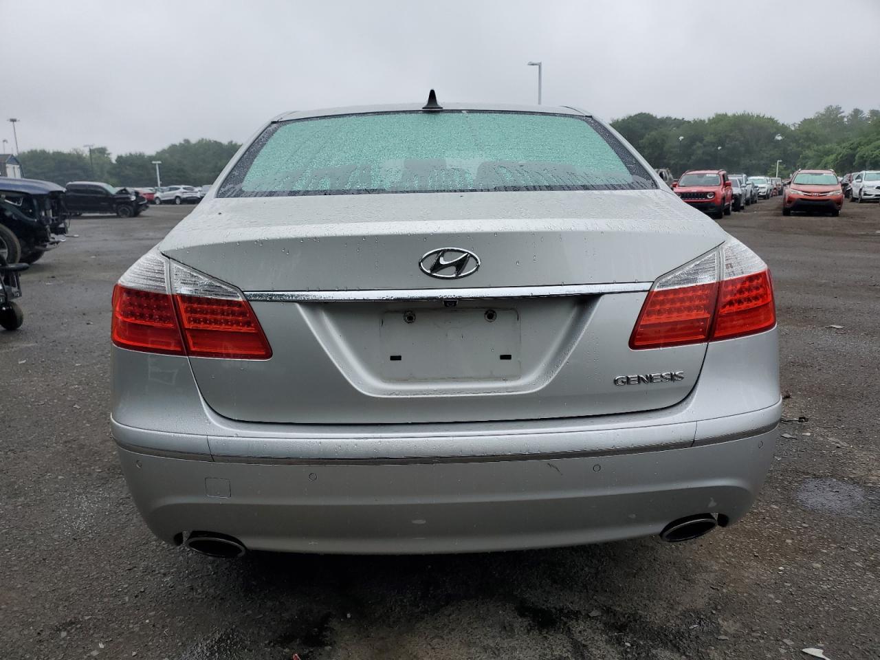 2010 Hyundai Genesis 3.8L VIN: KMHGC4DE7AU098601 Lot: 62093595
