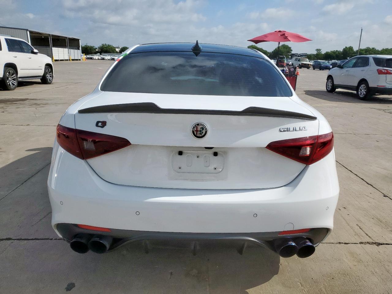 2018 Alfa Romeo Giulia Ti VIN: ZARFAECNXJ7566371 Lot: 61150805