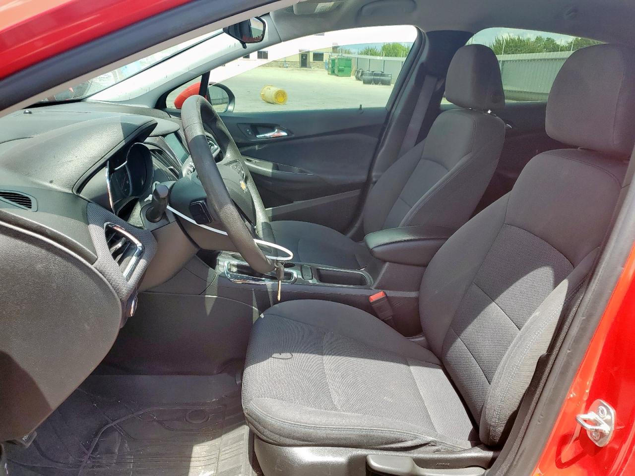 CHEVROLET CRUZE 2019 VIN 1G1BE5SM2K7109375 photo 7
