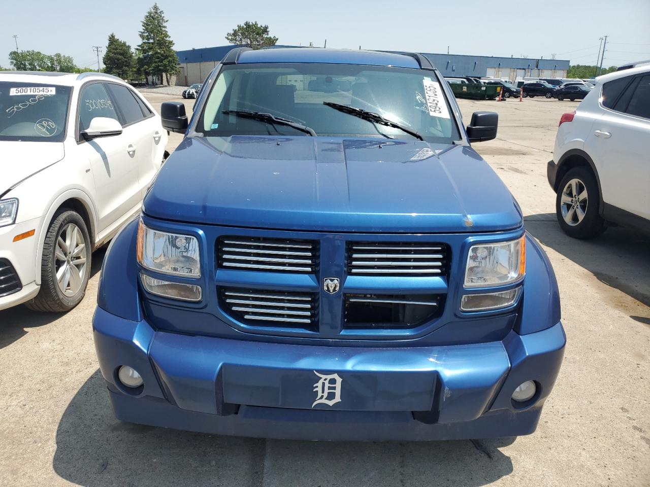 2010 Dodge Nitro - Image 5