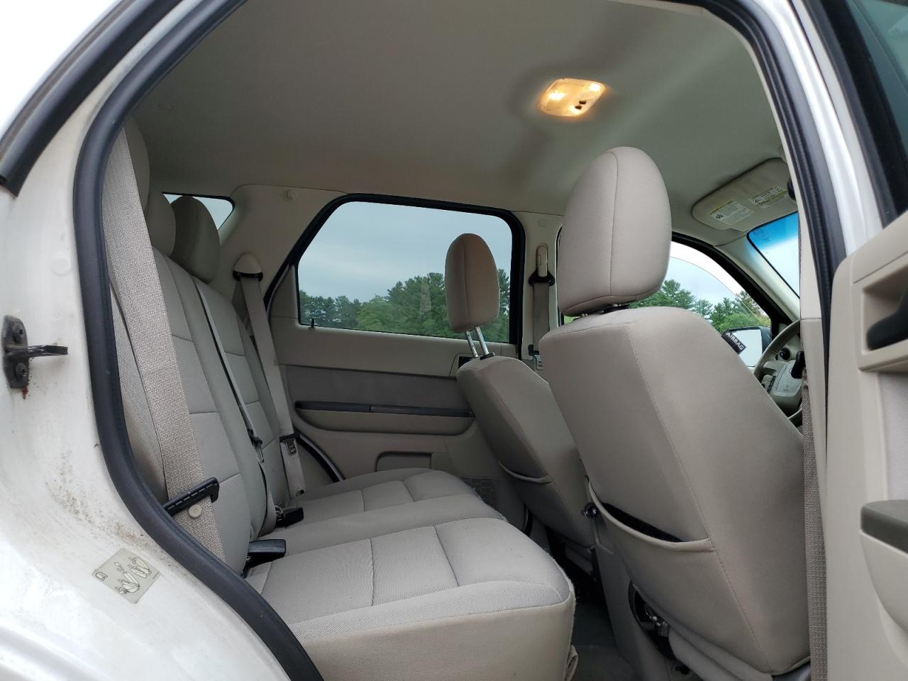 FORD ESCAPE 2011 VIN 1FMCU5K31BKC31871 photo 11