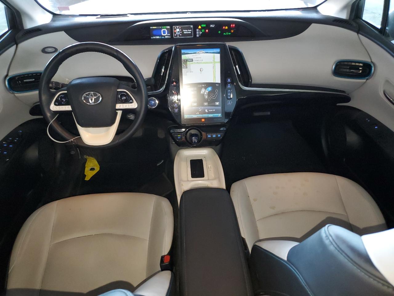 2018 Toyota Prius Prime VIN: JTDKARFP8J3068271 Lot: 62234195