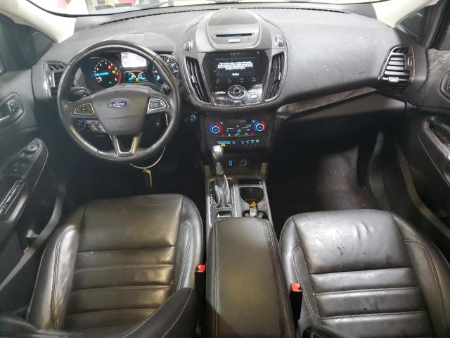  FORD ESCAPE 2017 Czerwony