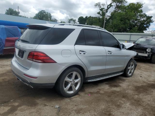Parquets MERCEDES-BENZ GLE-CLASS 2017 Srebrny