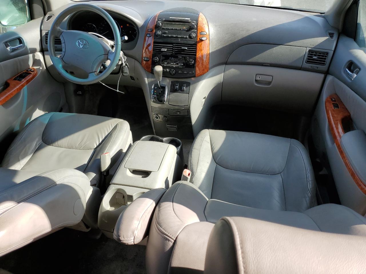 2008 Toyota Sienna Xle VIN: 5TDZK22CX8S130008 Lot: 61432595