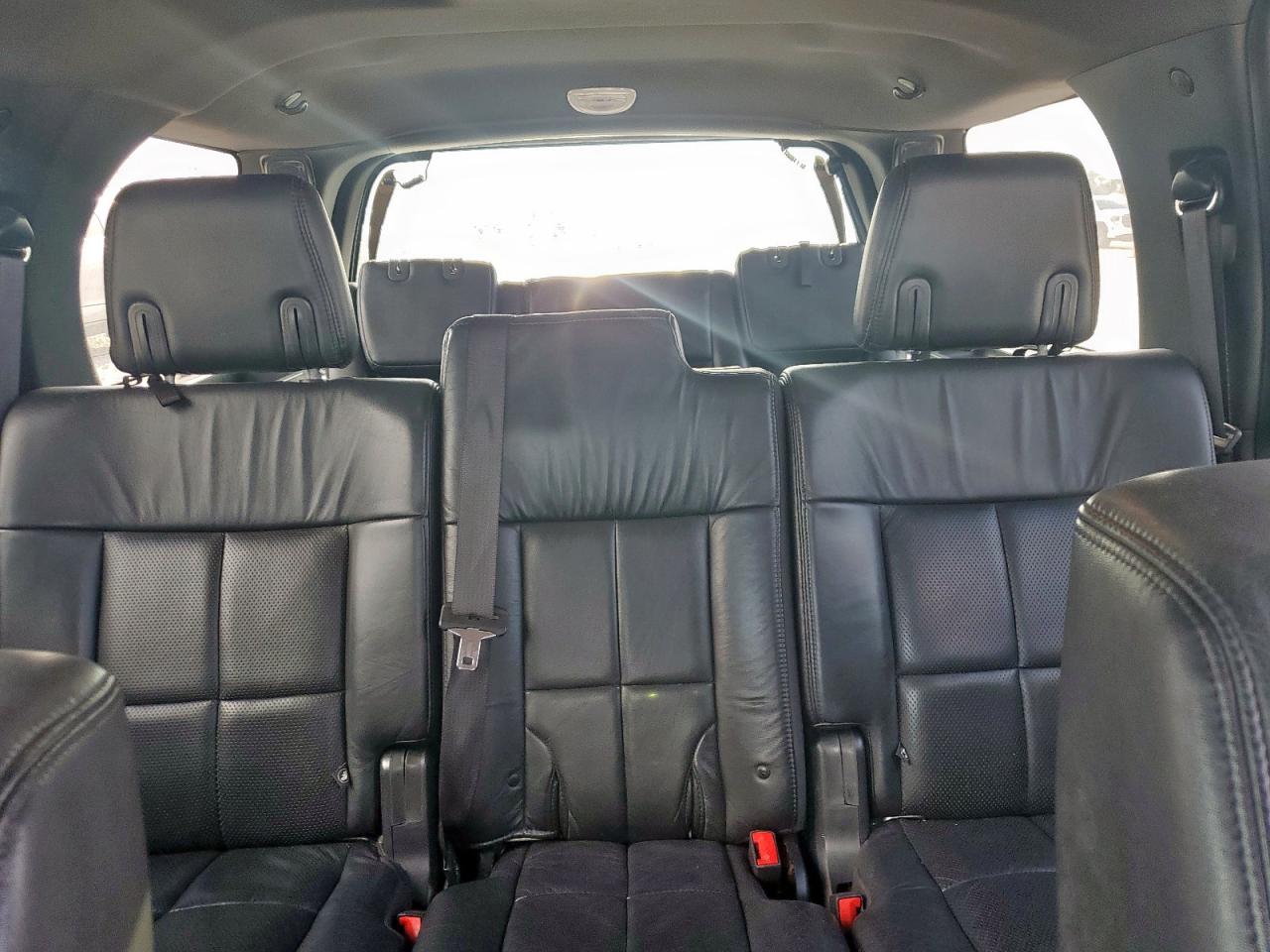 2010 Lincoln Navigator VIN: 5LMJJ2H58AEJ00180 Lot: 61870635