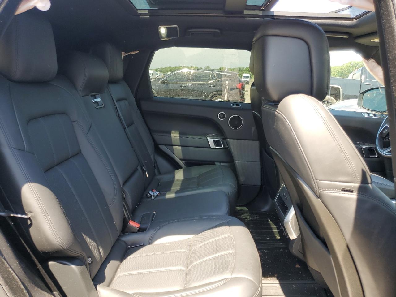 2019 Land Rover Range Rover Sport Supercharged Dynamic VIN: SALWR2RE8KA846425 Lot: 61798605