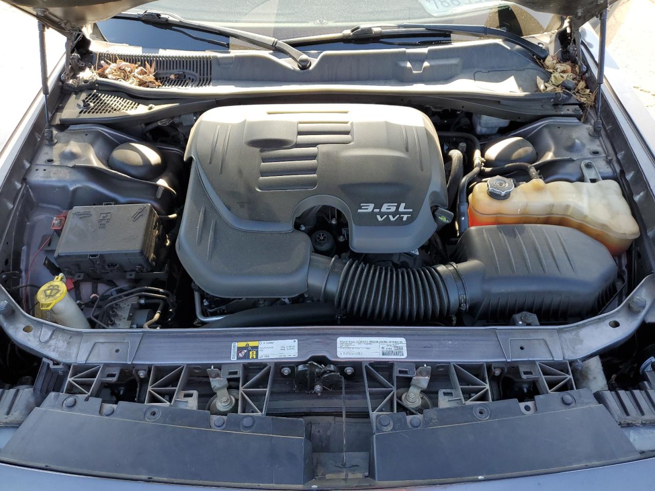 DODGE CHALLENGER 2015 VIN 2C3CDZBG6FH737132 фото 11