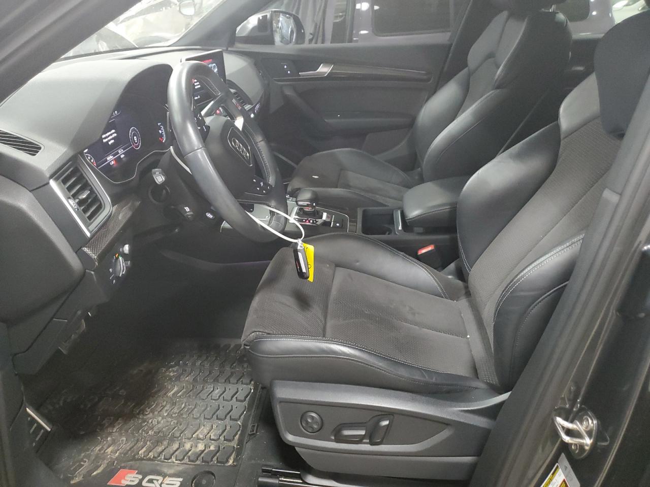wa1c4afy6j2126545 WA1C4AFY6J2126545 2018 Audi Sq5 Prestige