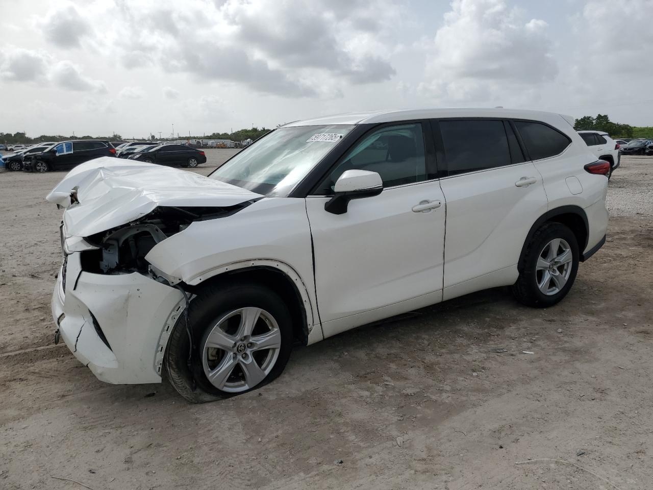 5TDZZRAH1MS032934 TOYOTA HIGHLANDER Photo 1