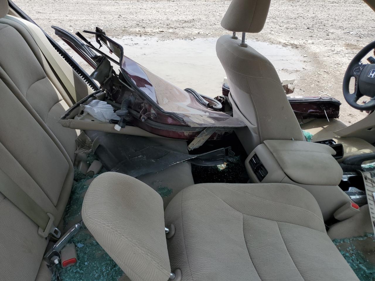 2015 Honda Accord - Image 13