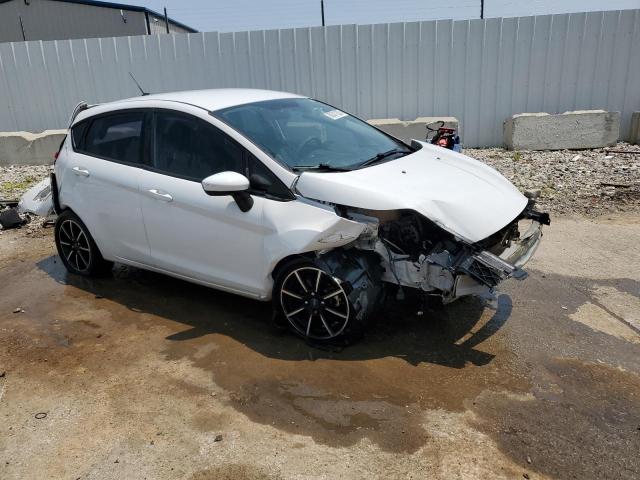  FORD FIESTA 2018 Білий