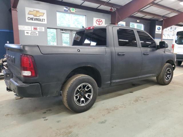 Pickups RAM 1500 2016 Czarny