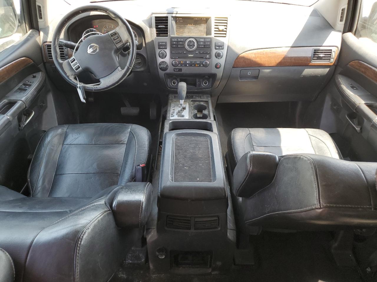 2011 Nissan Armada Sv VIN: 5N1AA0NC6BN613617 Lot: 61198365