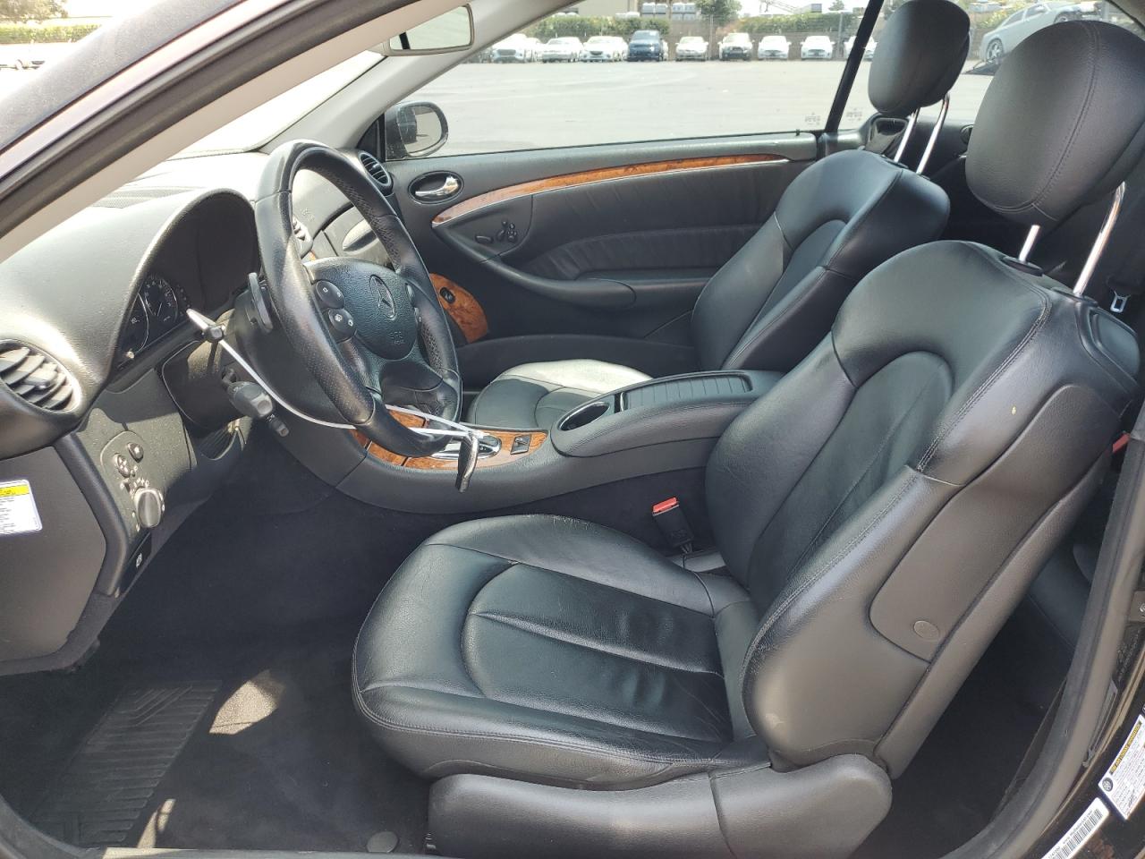 2007 Mercedes-Benz Clk 550 VIN: WDBTK72G87T084862 Lot: 61261515