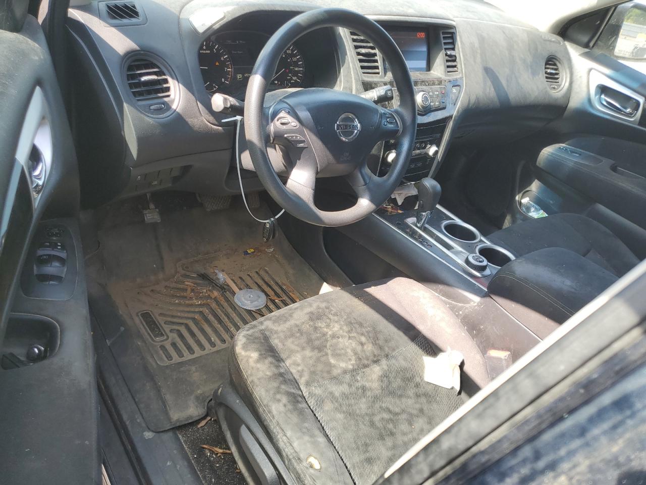 2015 Nissan Pathfinder S VIN: 5N1AR2MM1FC613928 Lot: 62811375