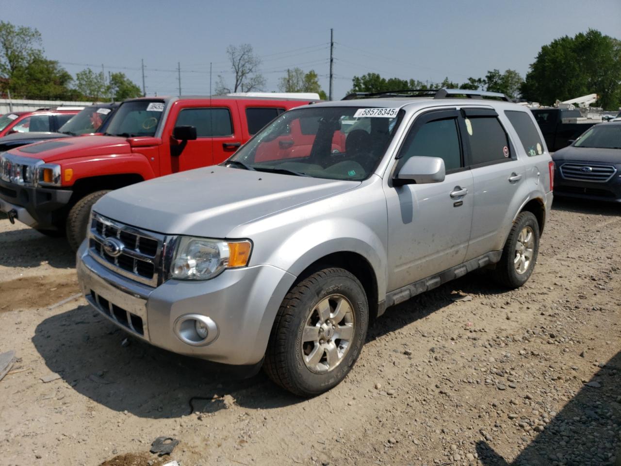 2011 Ford Escape Limited იყიდება Lansing-ში, MI - Vandalism