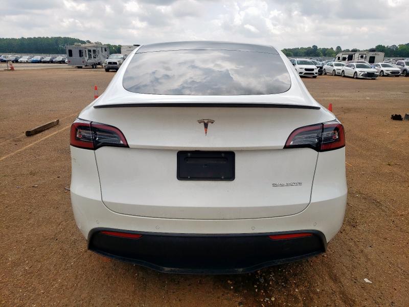  TESLA MODEL Y 2022 Білий