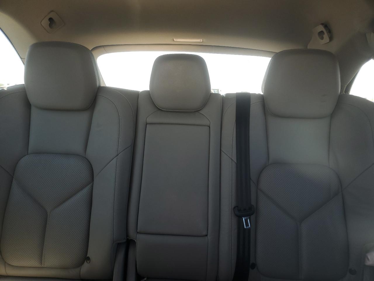2011 Porsche Cayenne S VIN: WP1AB2A21BLA47791 Lot: 60317955