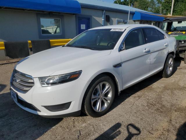 2015 Ford Taurus Se