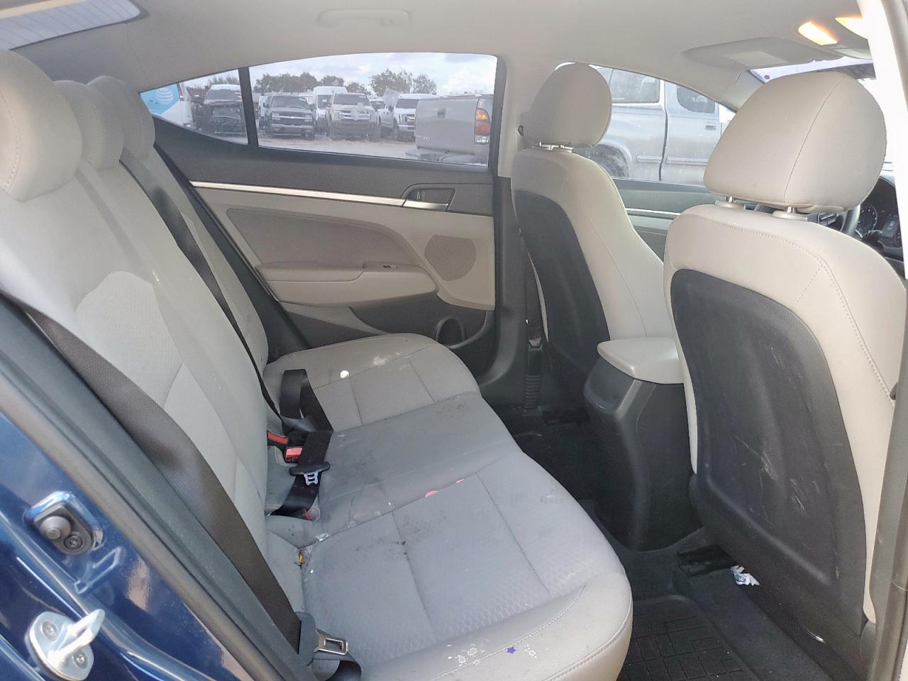 2019 Hyundai Elantra Sel VIN: 5NPD84LF2KH404487 Lot: 62125345