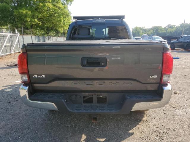  TOYOTA TACOMA 2018 Gray