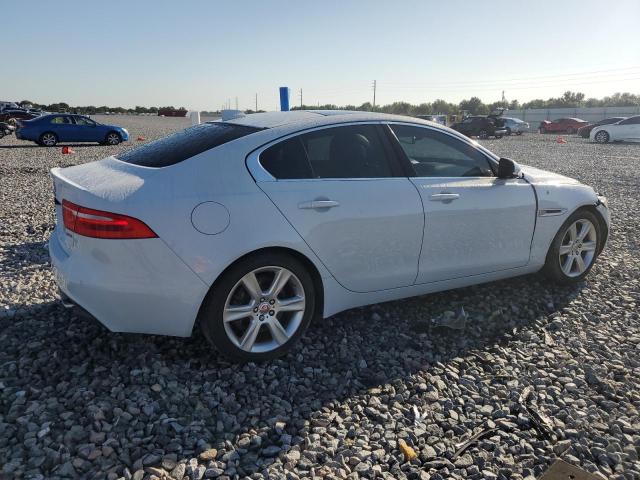  JAGUAR XE 2017 White