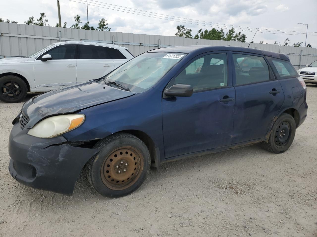 2005 Toyota Corolla Matrix Xr იყიდება Nisku-ში, AB - Front End