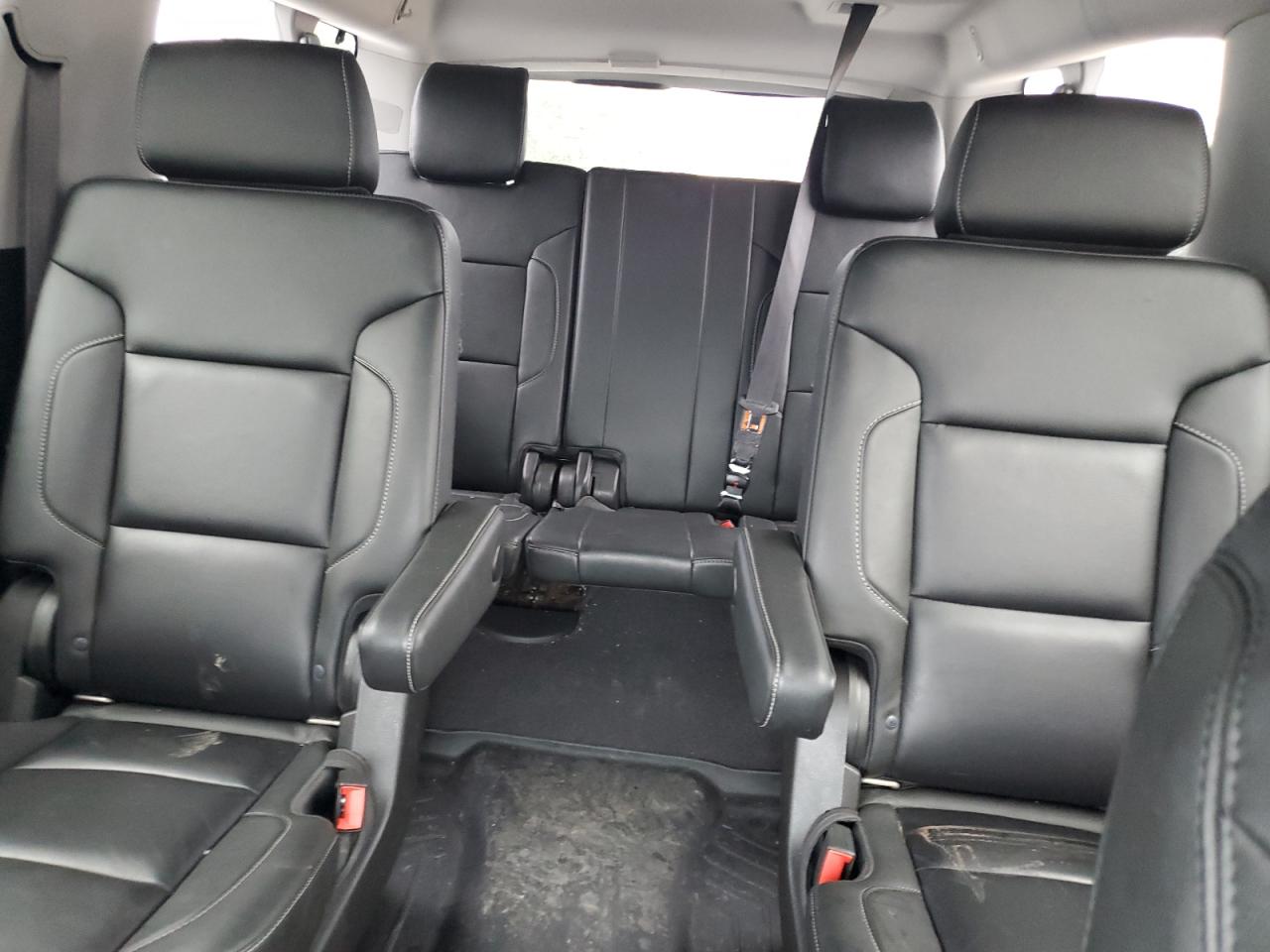 2019 Chevrolet Suburban K1500 Lt VIN: 1GNSKHKC0KR113347 Lot: 60154275